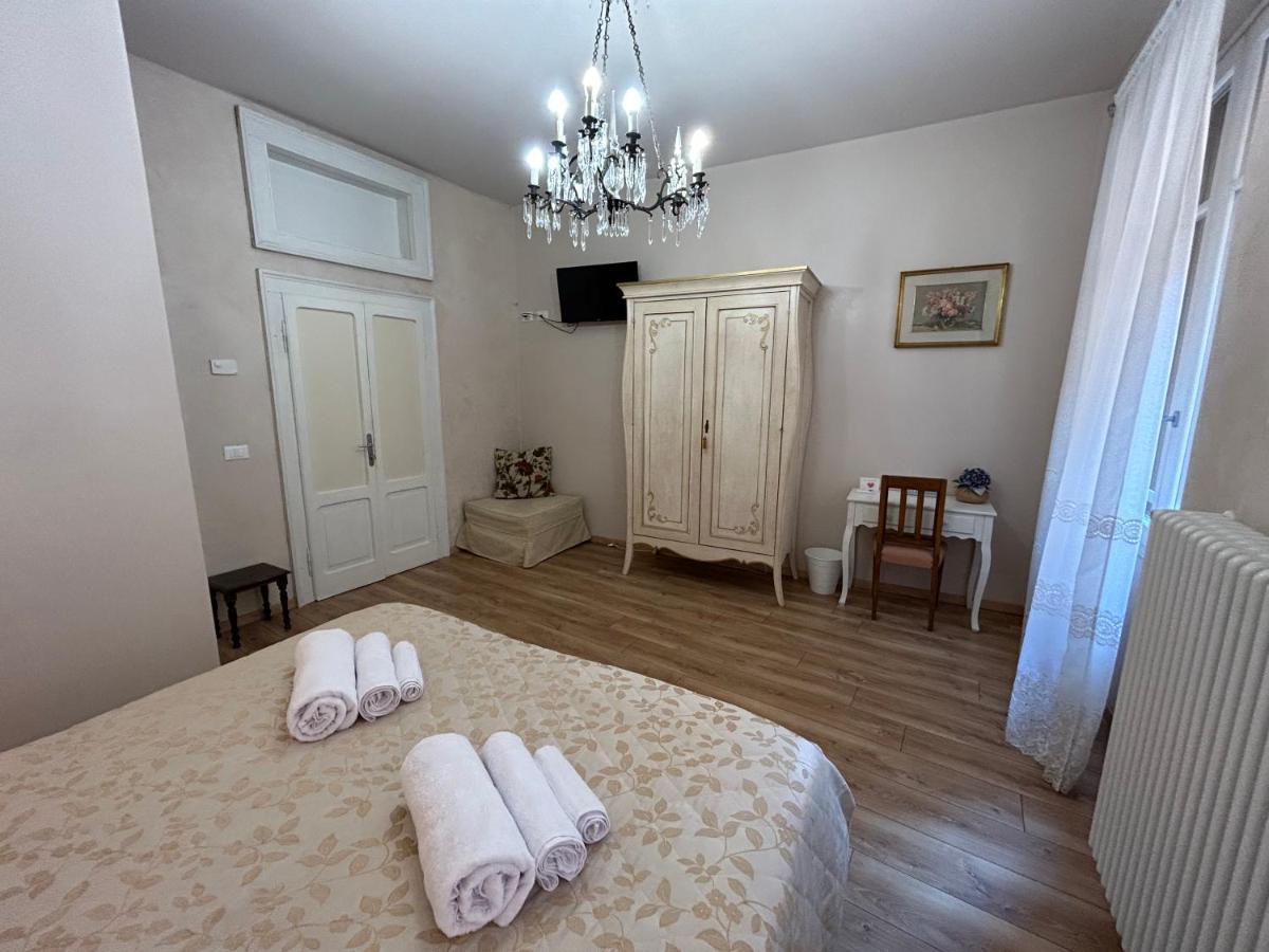 Sofia Rooms เวโรนา ภายนอก รูปภาพ