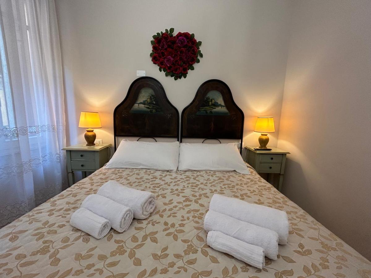 Sofia Rooms เวโรนา ภายนอก รูปภาพ